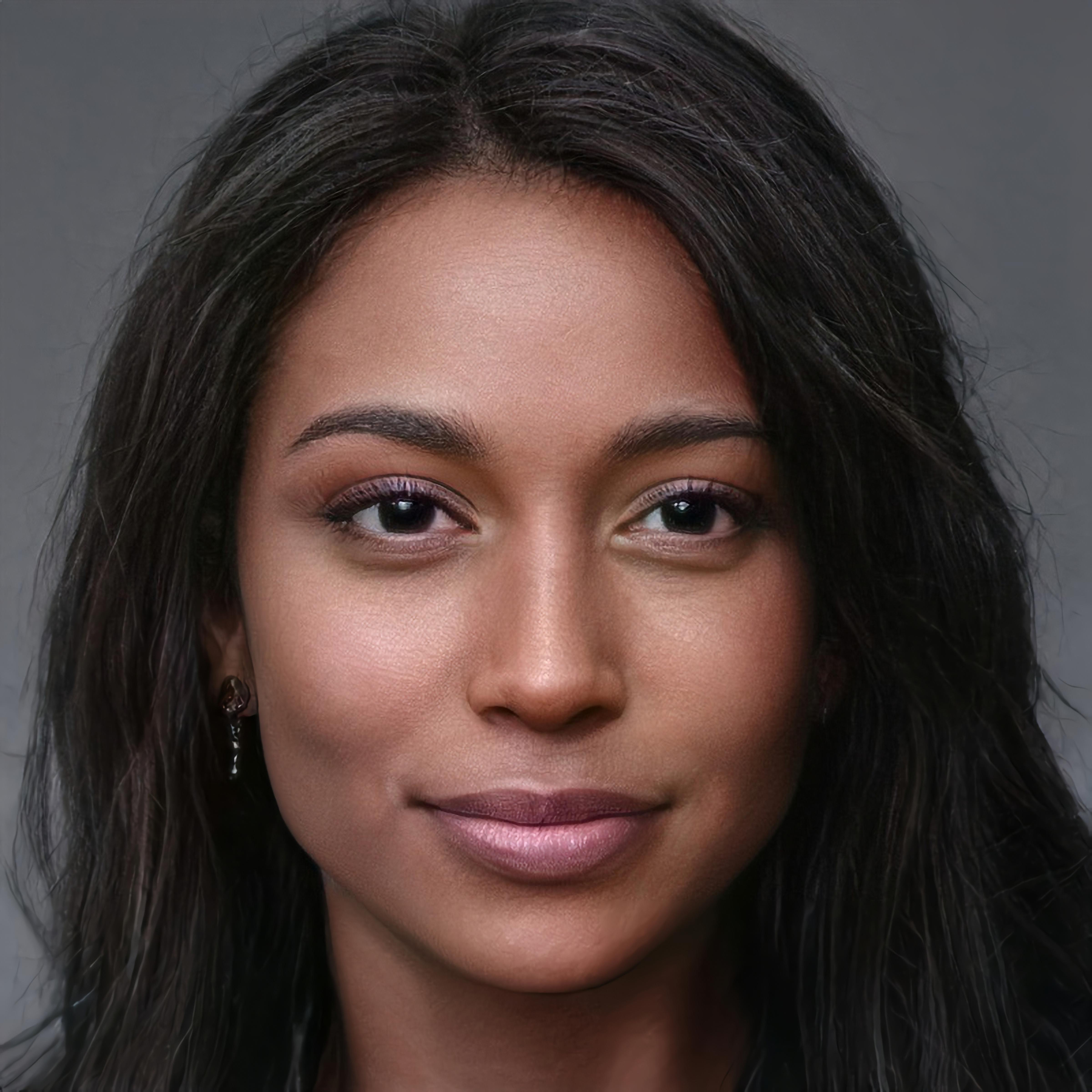 Isabella Monroe, client of Beauty Salon